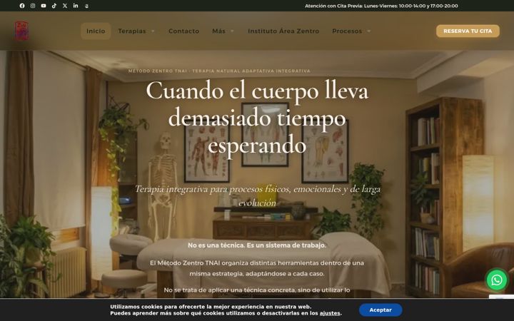 Screenshot of areazentro.com