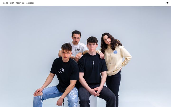 Snímek obrazovky artifyclothing.com