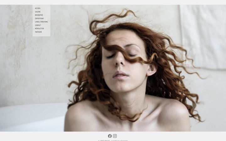 Screenshot of artopazat.com