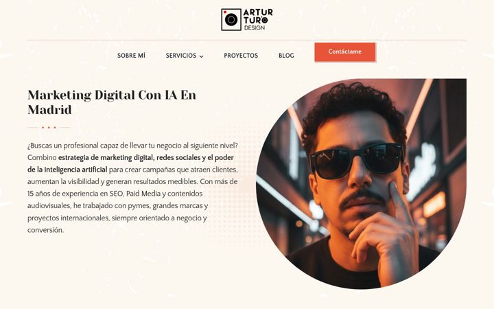 Captură de ecran a arturturo.com