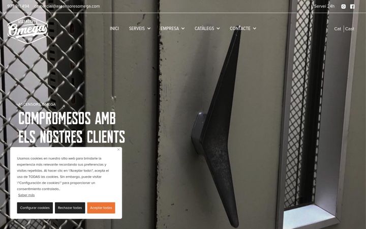 Screenshot of ascensoresomega.com