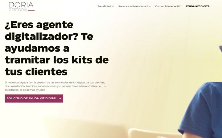 Screenshot of asesoriakitdigital.com
