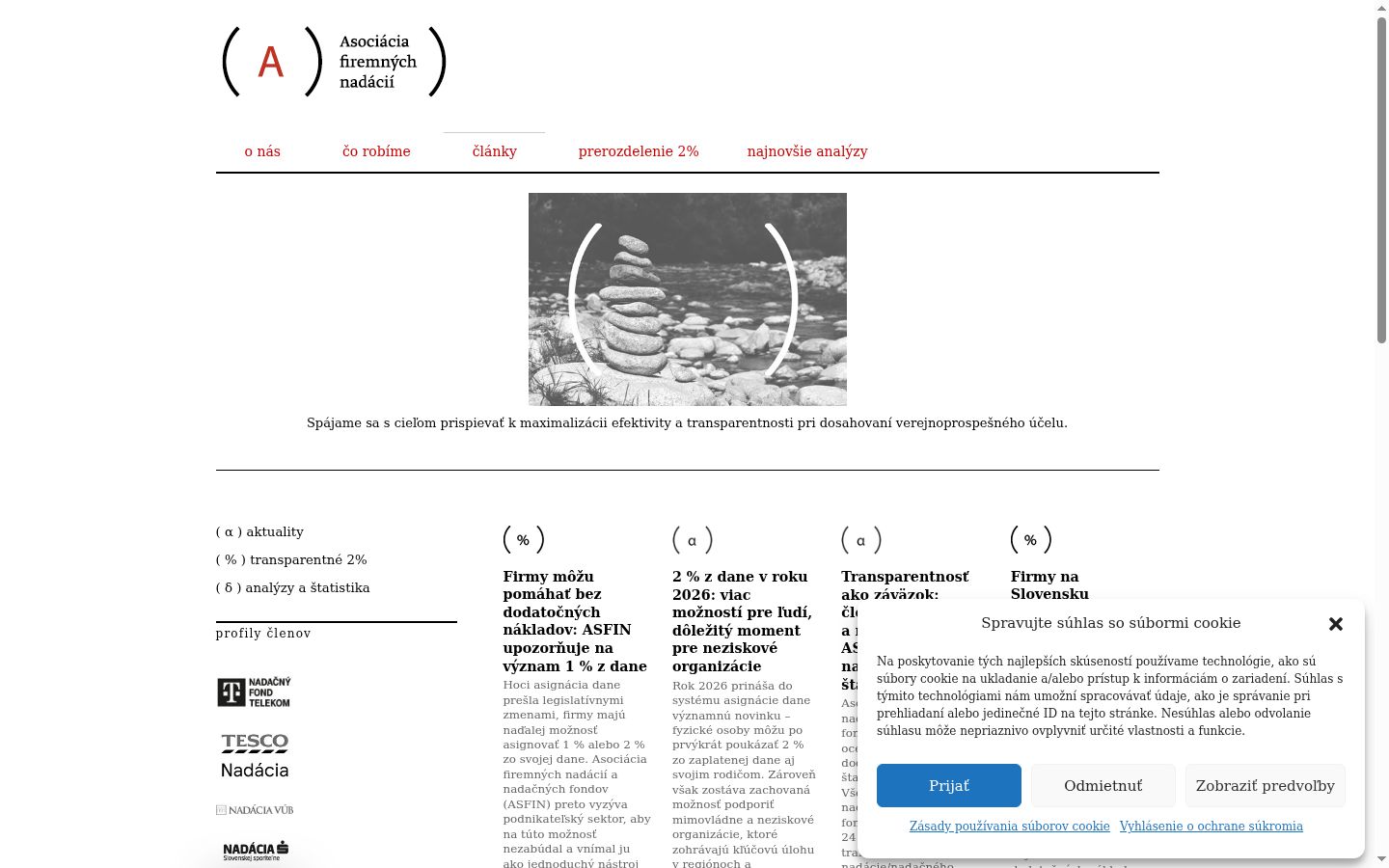 Screenshot of the consent banner shown before any interaction