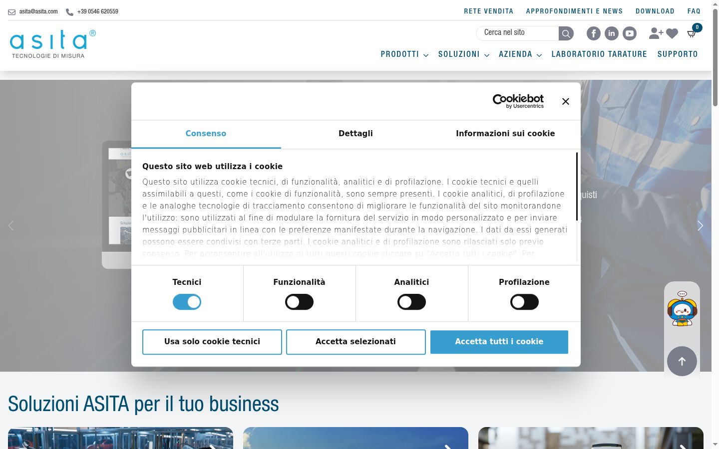 Screenshot del banner di consenso mostrato prima di qualsiasi interazione