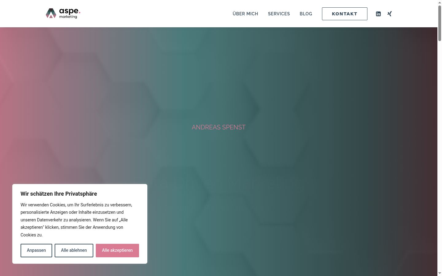 Screenshot of the consent banner shown before any interaction