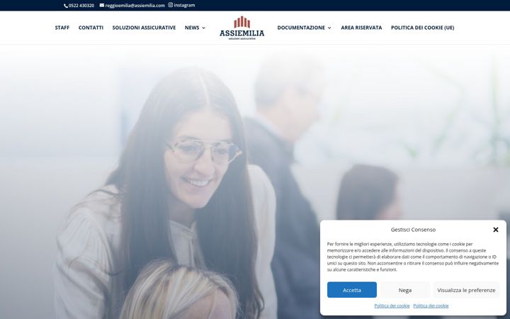 Screenshot of assiemilia.com