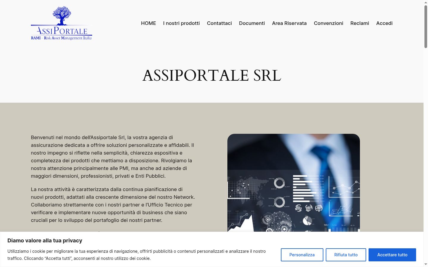 Captură de ecran a bannerului de consimțământ afișat înainte de orice interacțiune