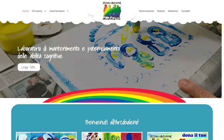 Snímek obrazovky associazionedivolontariatoarcobaleno.it