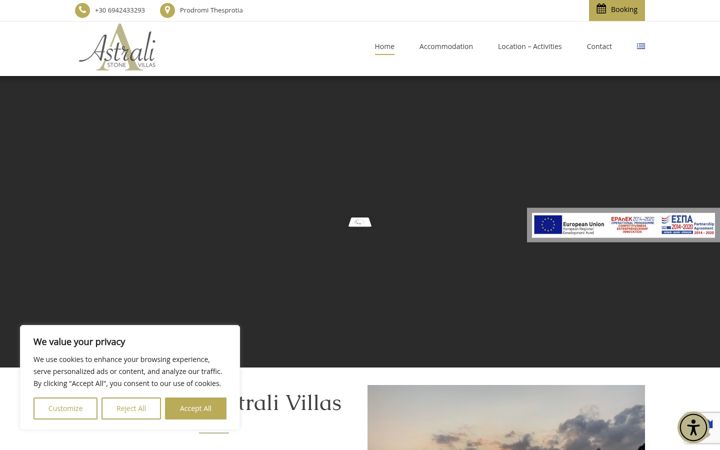 Screenshot stránky astralivillas.com