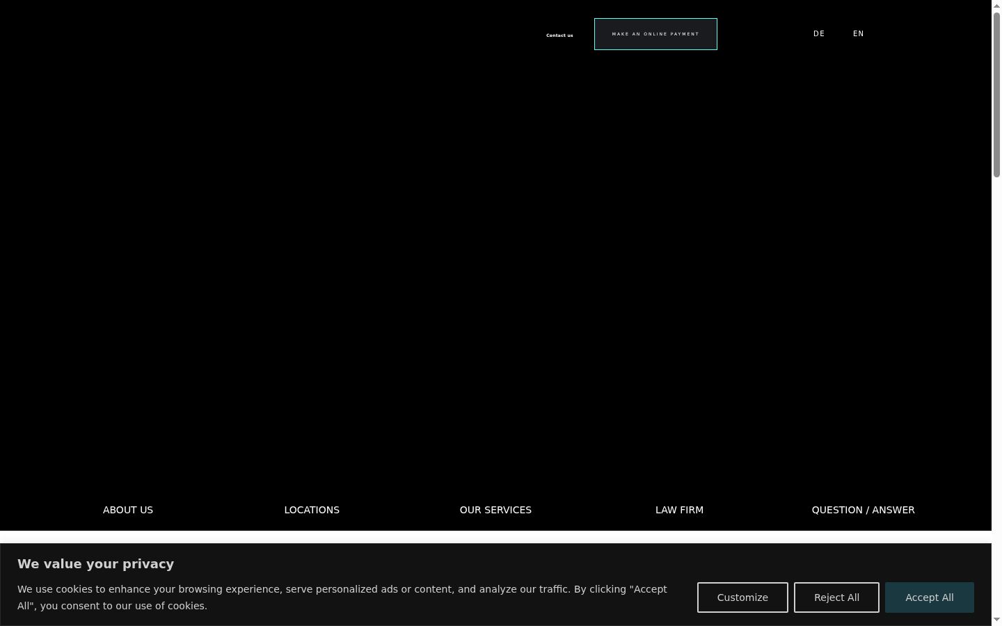 Screenshot of the consent banner shown before any interaction