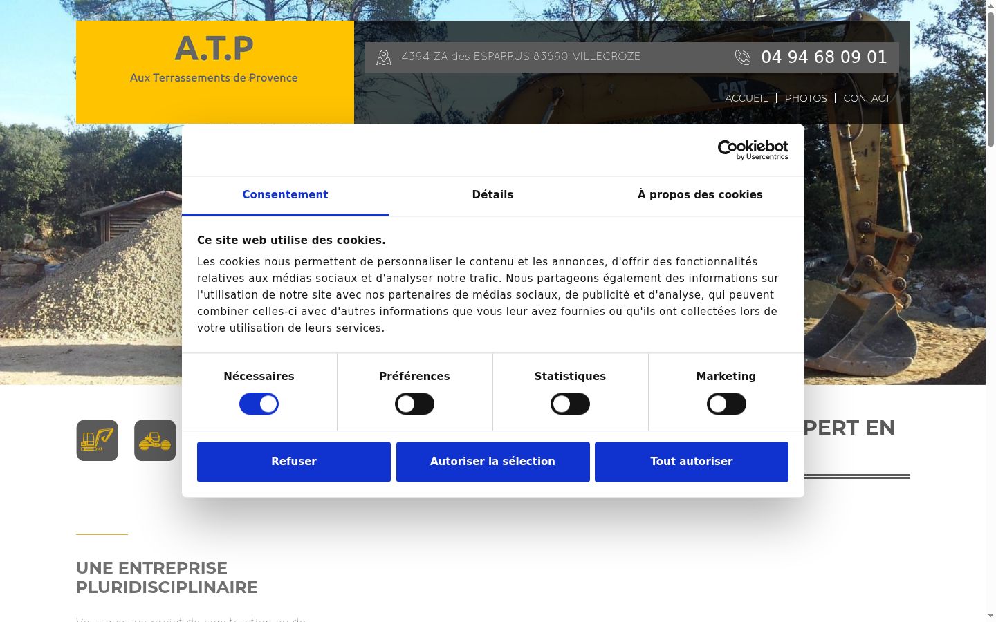 Captură de ecran a bannerului de consimțământ afișat înainte de orice interacțiune