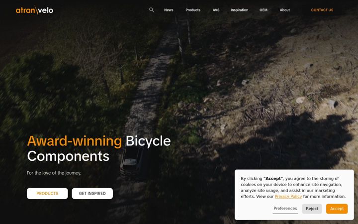 Screenshot of atranvelo.com