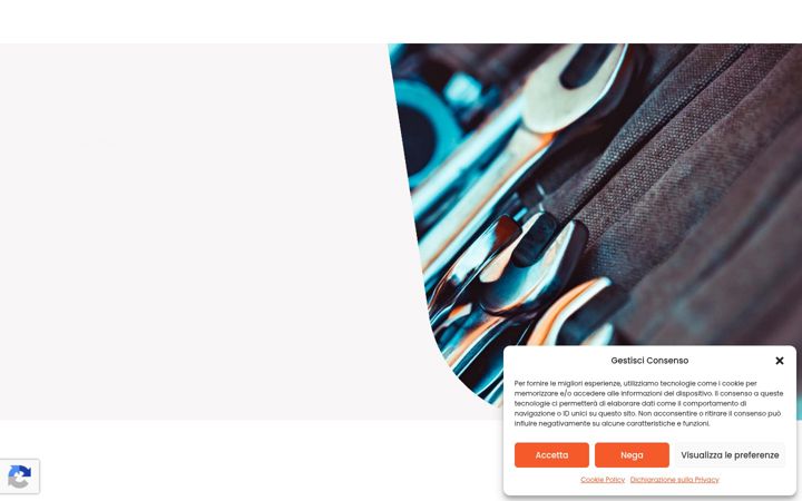 Screenshot of attrezzatisrl.it