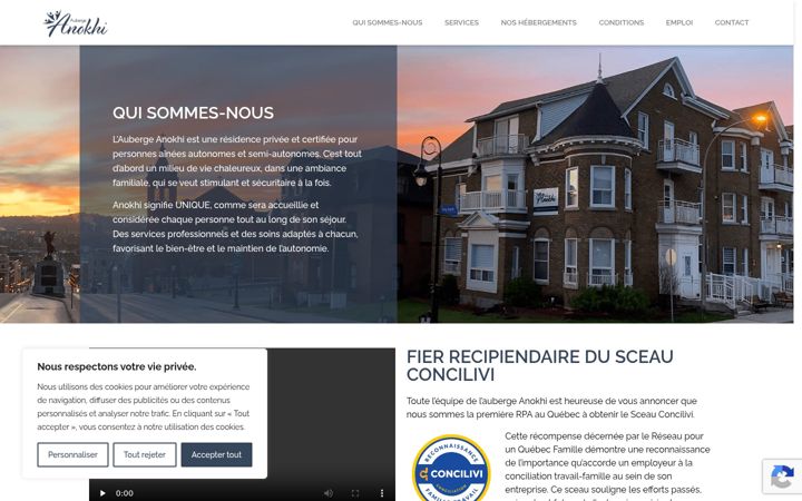 Screenshot of auberge-anokhi.com