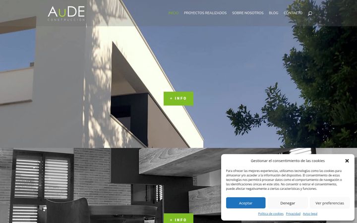 Screenshot of audeconstruccion.com