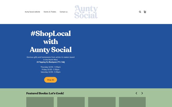 Skærmbillede af aunty-social.square.site