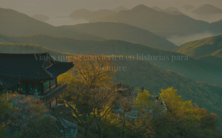 Ekrano kopija auranomadtravel.com