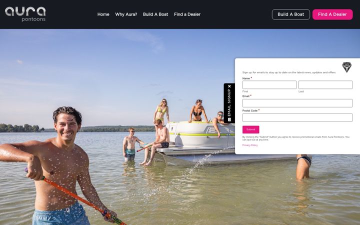 Screenshot of aurapontoons.com
