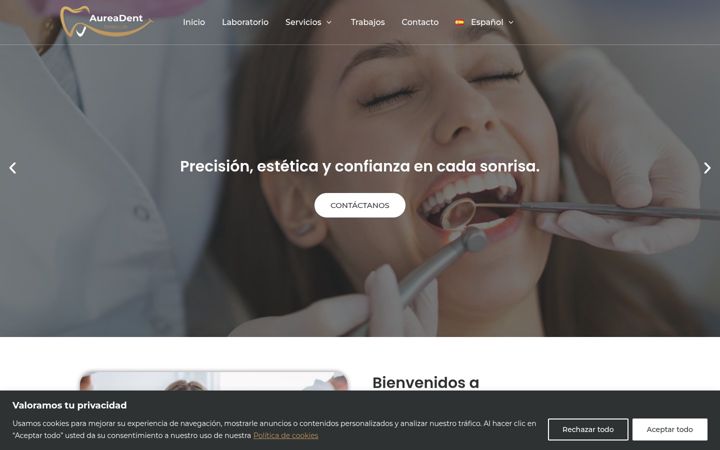 Skjermbilde av aureadentlab.com