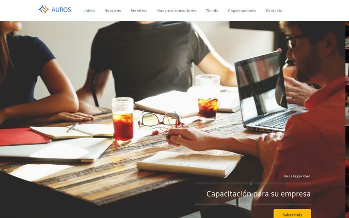 Screenshot of auroscapacitacion.com