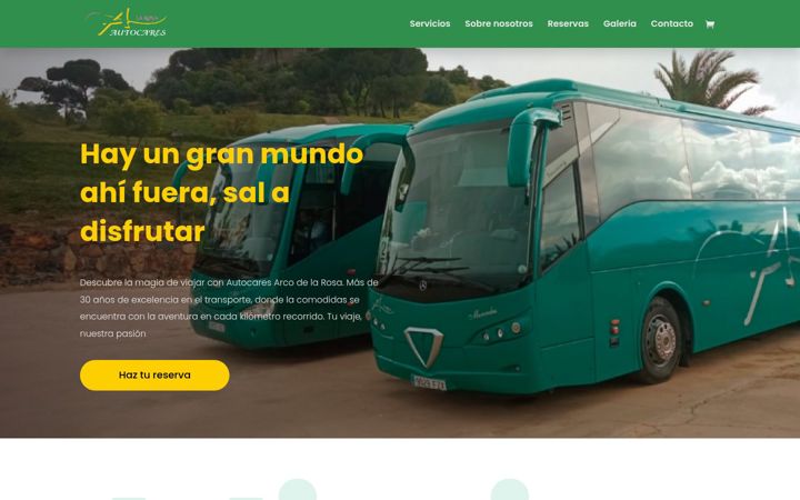 Screenshot von autocaresarcodelarosa.com