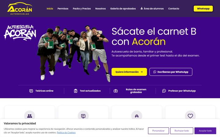Screenshot of autoescuelaacoran.com