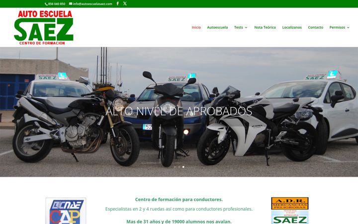 Screenshot of autoescuelasaez.com