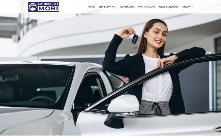 Screenshot of autoscuolamori.it