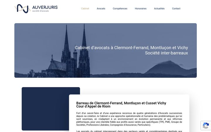 Screenshot stránky auverjuris.fr