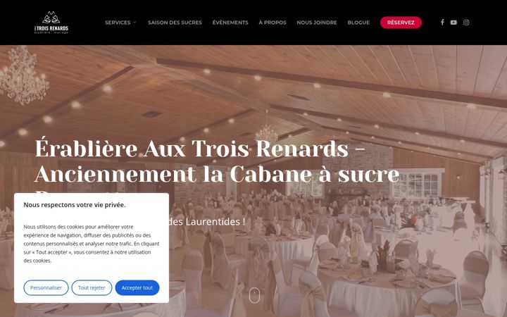 Screenshot of auxtroisrenards.ca