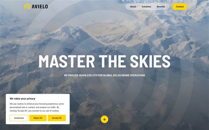 Screenshot of avielo.net
