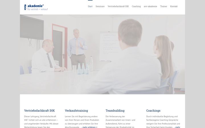Screenshot του avv-akademie.de