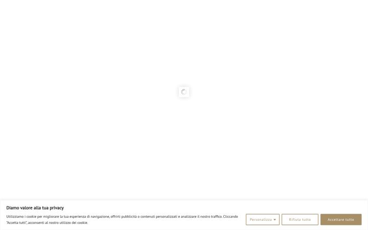 Screenshot of avvocatoismaanwar.com
