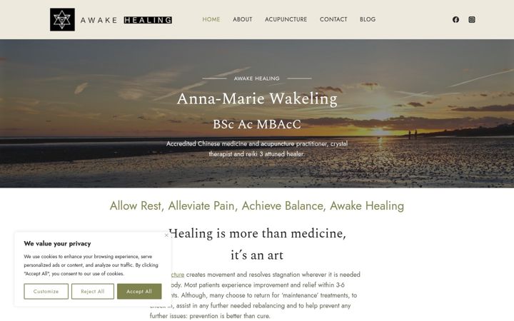 Screenshot of awakehealing.co.uk