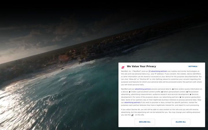Screenshot of azulik.com