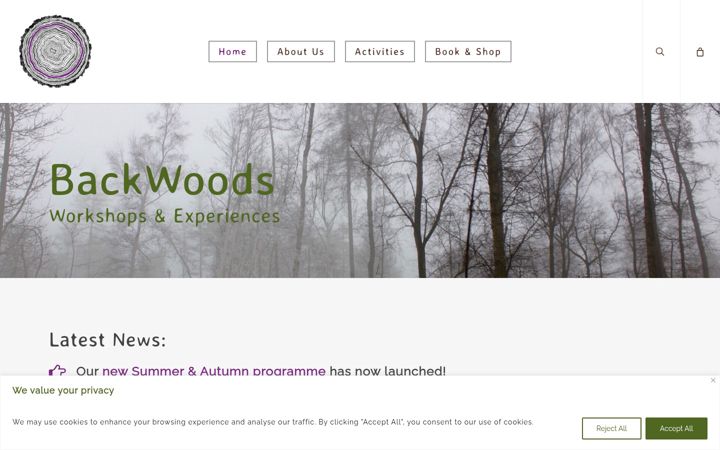 Screenshot of backwoodsexperiences.co.uk