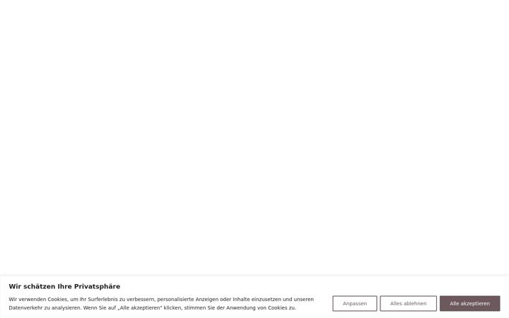 Screenshot of bahnhofstrasse50.ch
