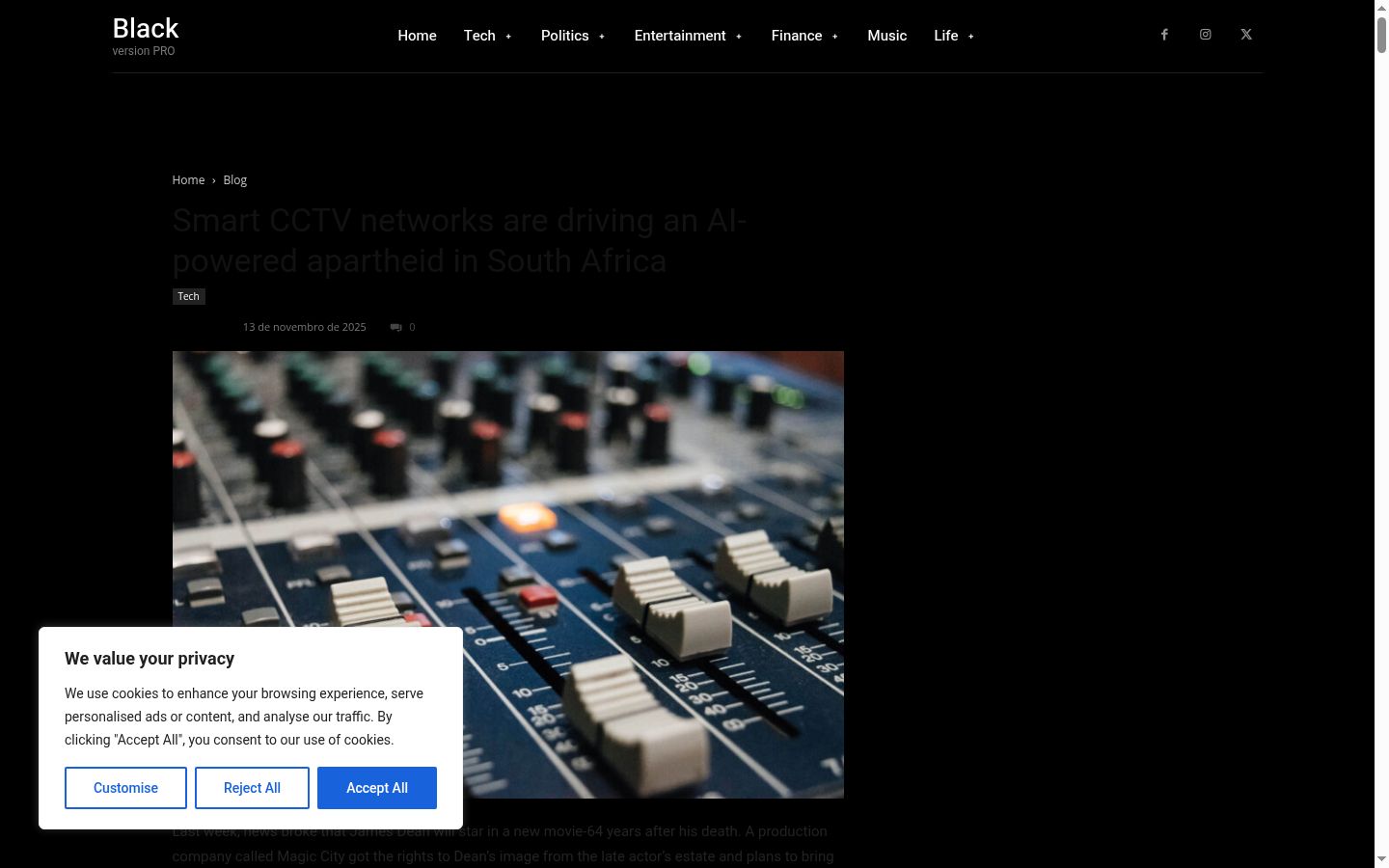 Screenshot del banner di consenso mostrato prima di qualsiasi interazione