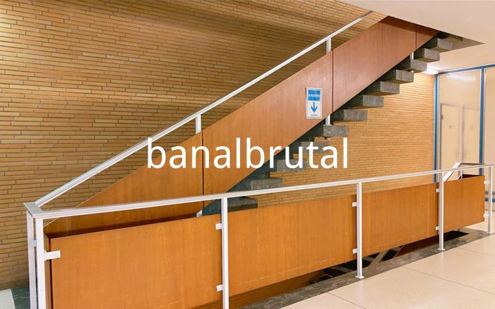 Screenshot of banalbrutal.com