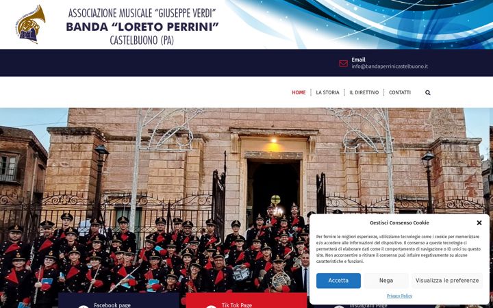 Screenshot of bandaperrinicastelbuono.it