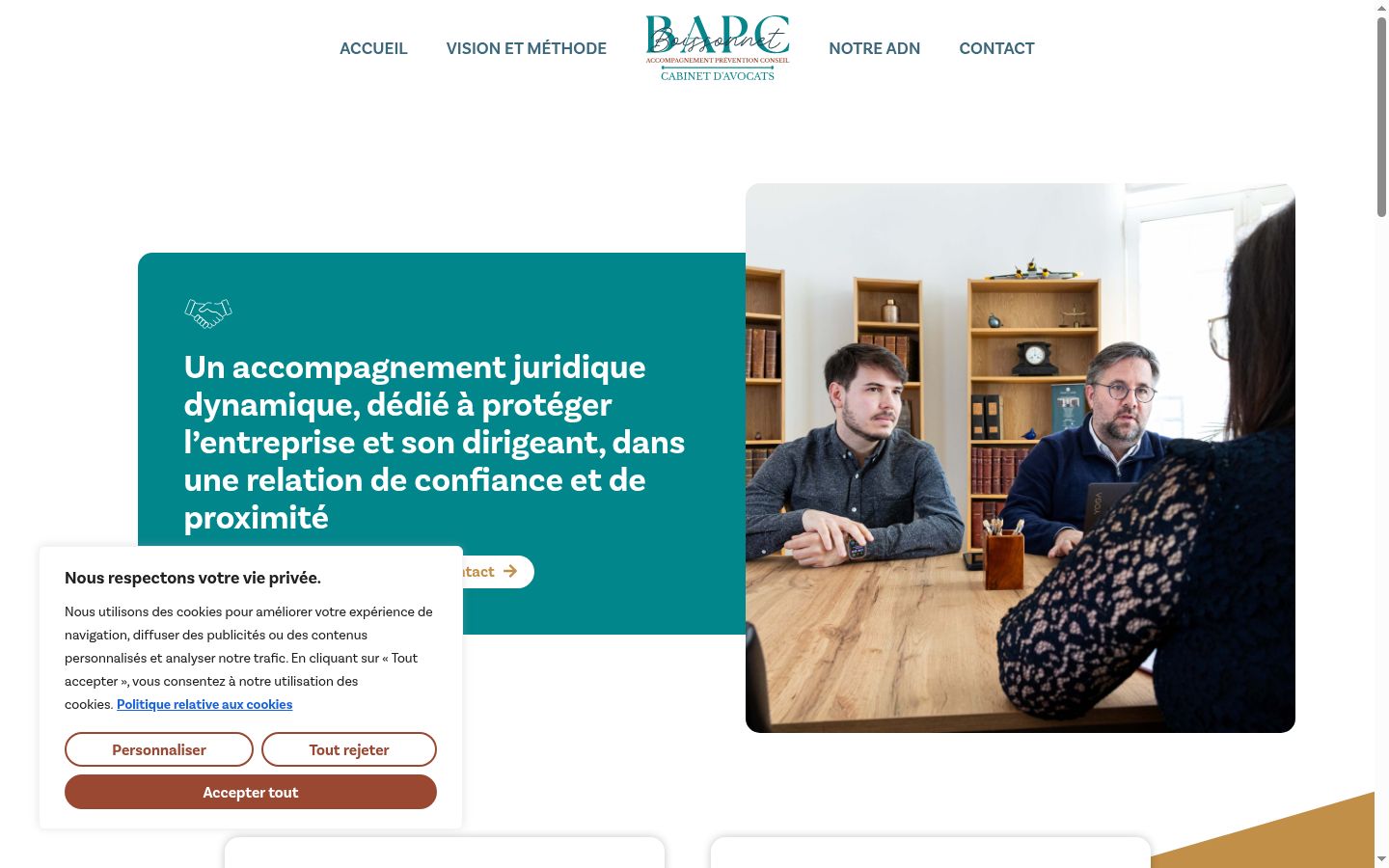 Screenshot of the consent banner shown before any interaction