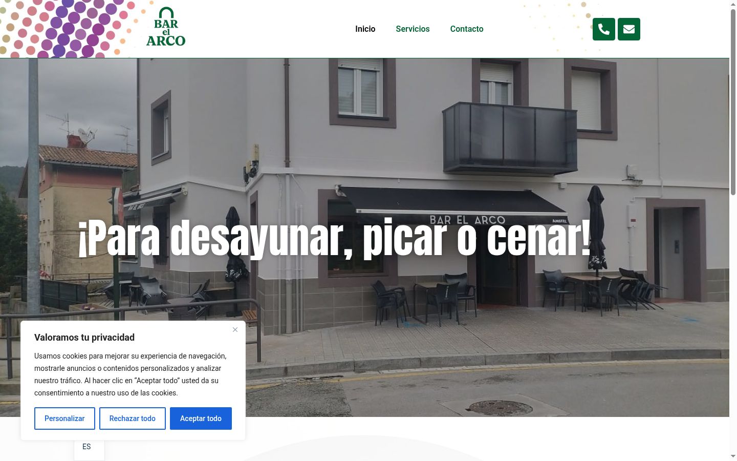 Captură de ecran a bannerului de consimțământ afișat înainte de orice interacțiune