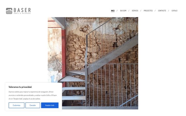 Screenshot of baserinteriors.com