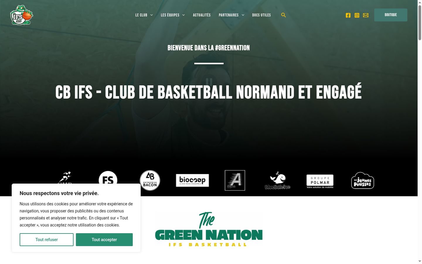 Screenshot of the consent banner shown before any interaction