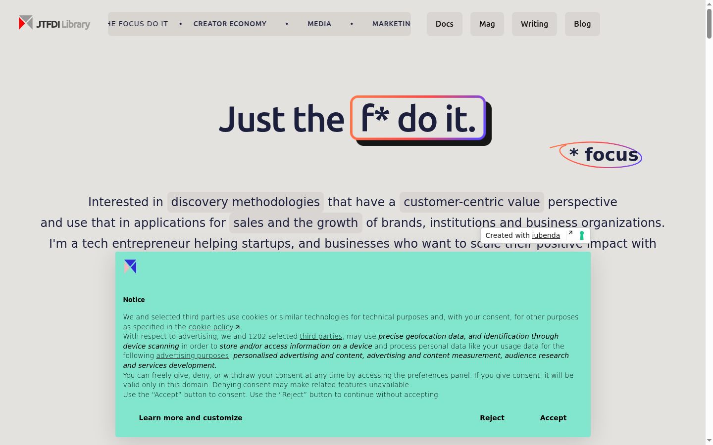 Screenshot del banner di consenso mostrato prima di qualsiasi interazione