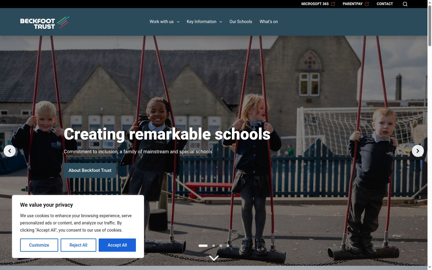 Screenshot of the consent banner shown before any interaction