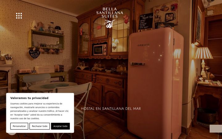 Screenshot of bellasantillanasuites.com