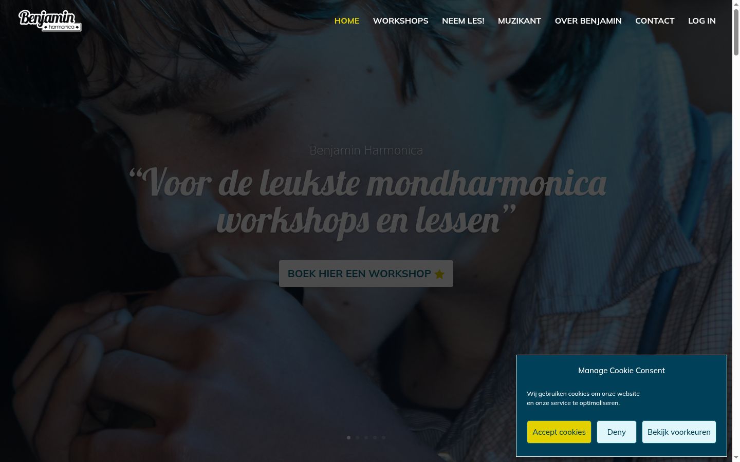 Screenshot of the consent banner shown before any interaction