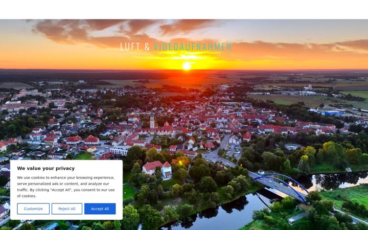 Screenshot of bennisdrohnenstudio.de