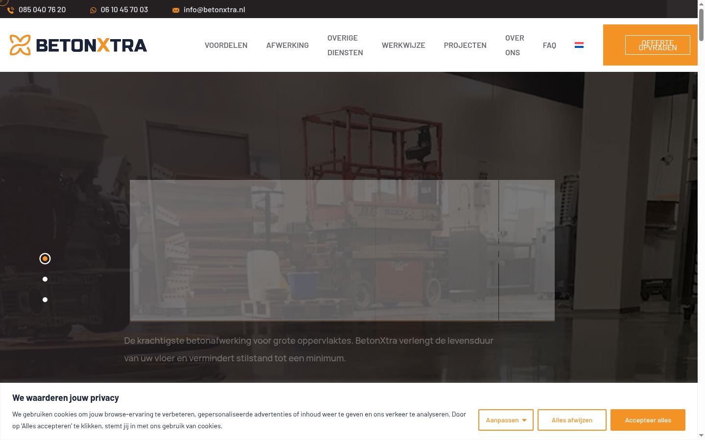 Screenshot of the consent banner shown before any interaction